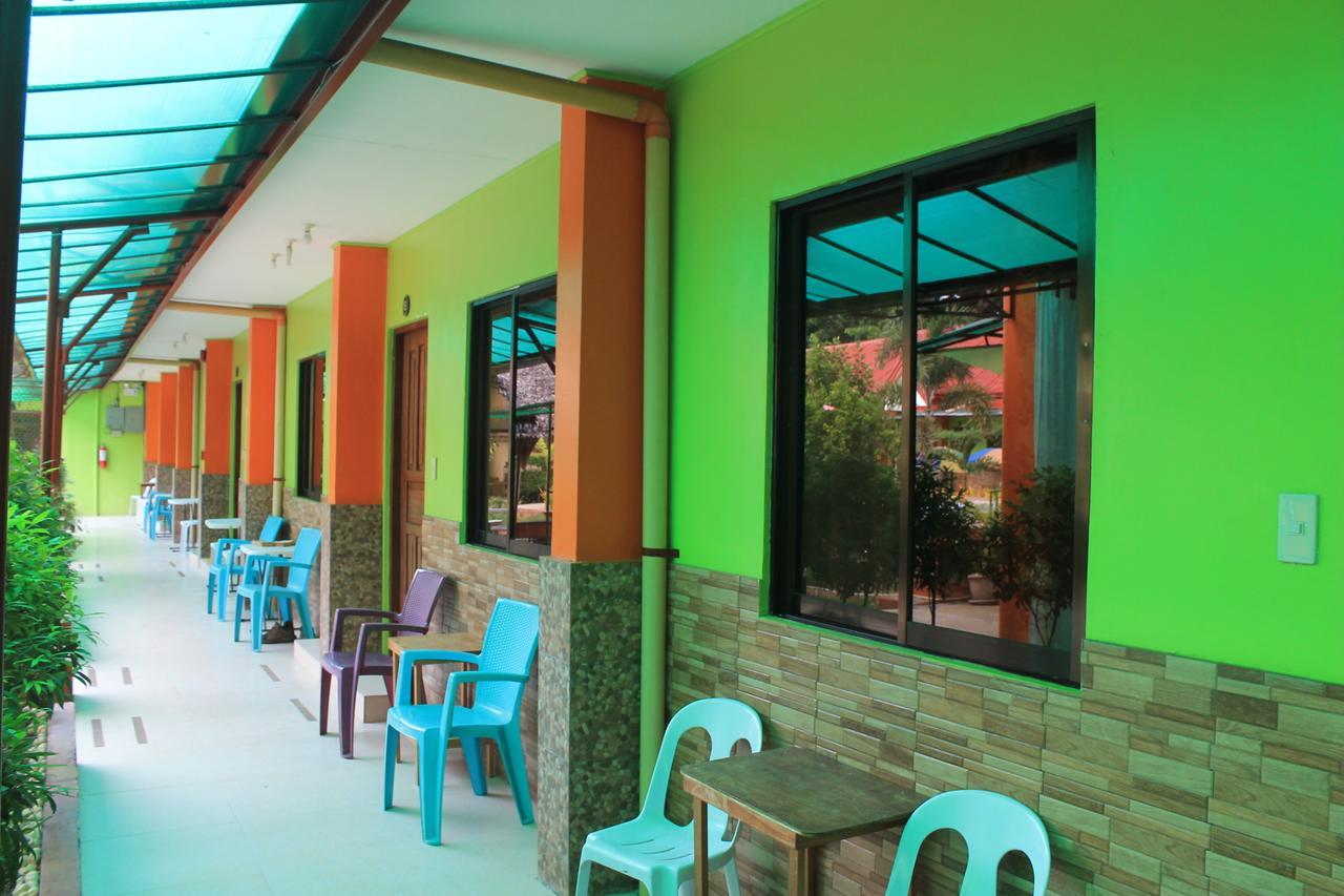 Green Park Tourist Inn Puerto Princesa Ngoại thất bức ảnh