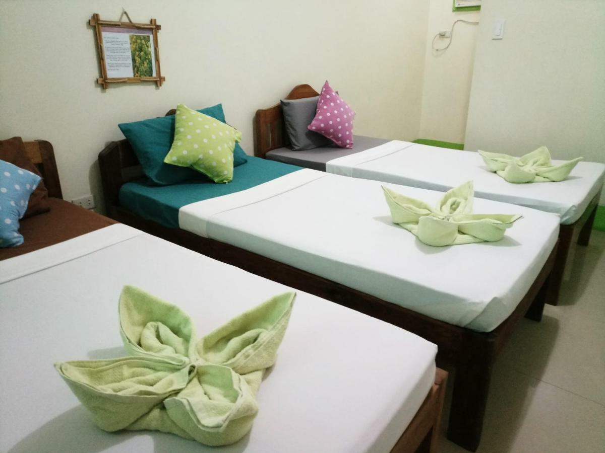 Green Park Tourist Inn Puerto Princesa Ngoại thất bức ảnh