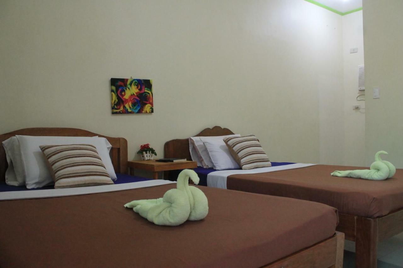 Green Park Tourist Inn Puerto Princesa Ngoại thất bức ảnh