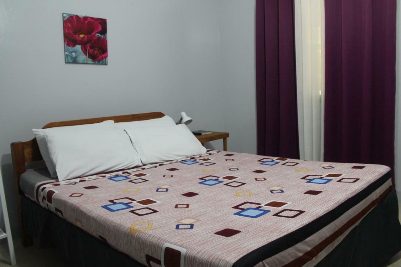 Green Park Tourist Inn Puerto Princesa Ngoại thất bức ảnh