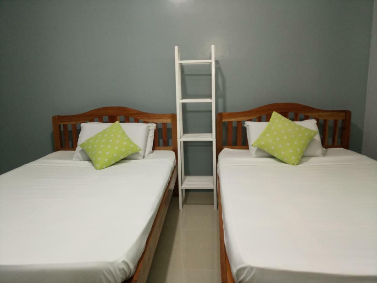 Green Park Tourist Inn Puerto Princesa Ngoại thất bức ảnh