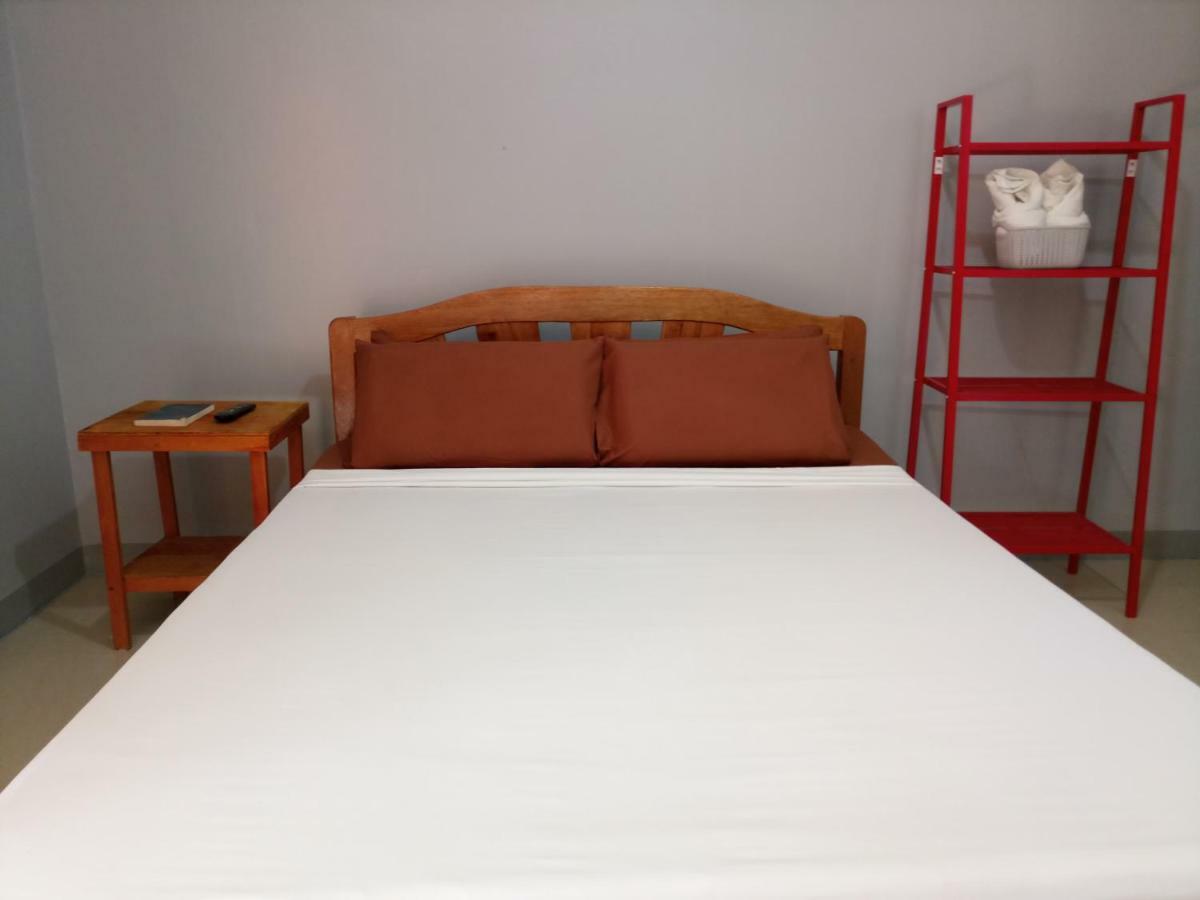 Green Park Tourist Inn Puerto Princesa Ngoại thất bức ảnh